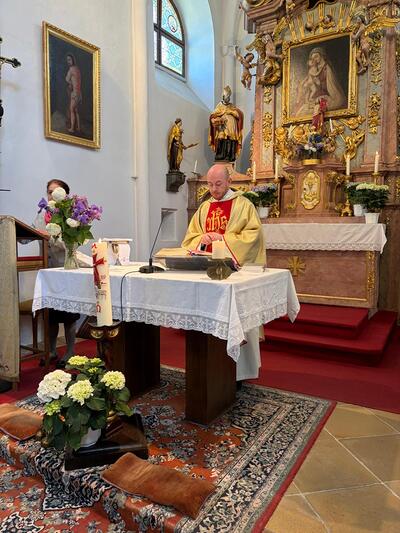 Gottesdienst in Föllim