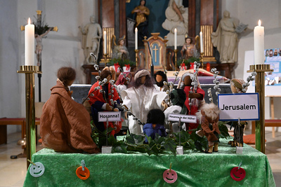 Feier des Palmsonntags in der Kirche in Wenzersdorf