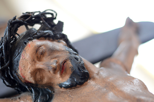 Gekreuzigter3-ID31548.jpg / Karfreitag - Todetag Christi - © http://goestl.globl.net