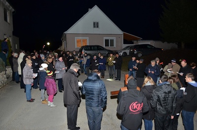 Straßenkreuzweg in Gnadendorf am 3. März 2017