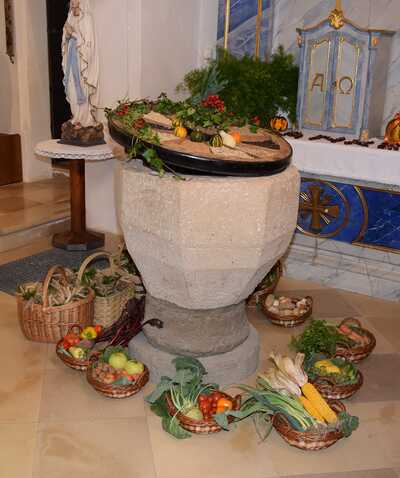 Feier in der Pfarrkirche Wenzersdorf