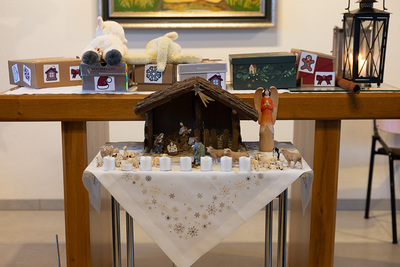 Krippenandacht in der Kapelle in Zwentendorf