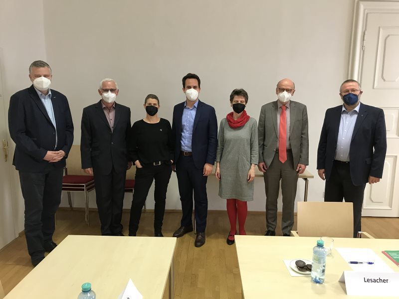 Vizebürgermeister Wiederkehr besucht Katholische Erwachsenenbildung