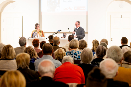 Buchpräsentation Für euch Bischof, mit euch Christ / Erzdiözese Wien/ Schönlaub, Stephan Schönlaub Buchpräsentation Für euch Bischof, mit euch Christ