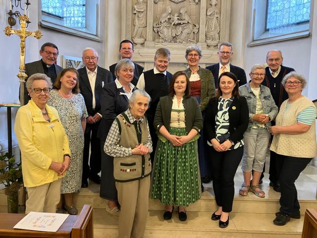 Dienstjubilarinnen m. Chefs / A. Schmitz