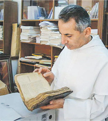 Erzbischof Michael Najeeb / Josef Mann, UNESCO, lesamisducnmo.com