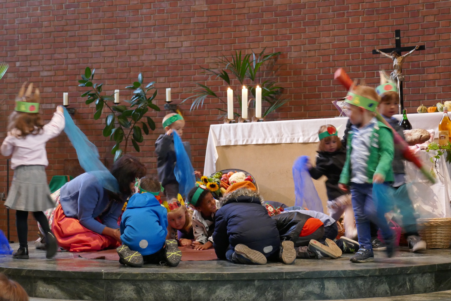 Erntedank-Gottesdienst mit unserem Kindergarten