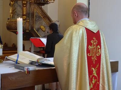 Feierlicher Gottesdienst in Ameis