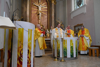 Festmesse und Agape