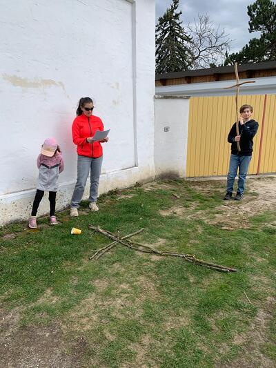 Straßenkreuzweg in der Pfarre Ameis