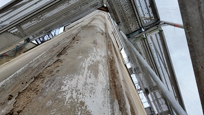 Hochdruckreinigung der Fassade