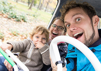 Benjamin Cox mit Familie / privat