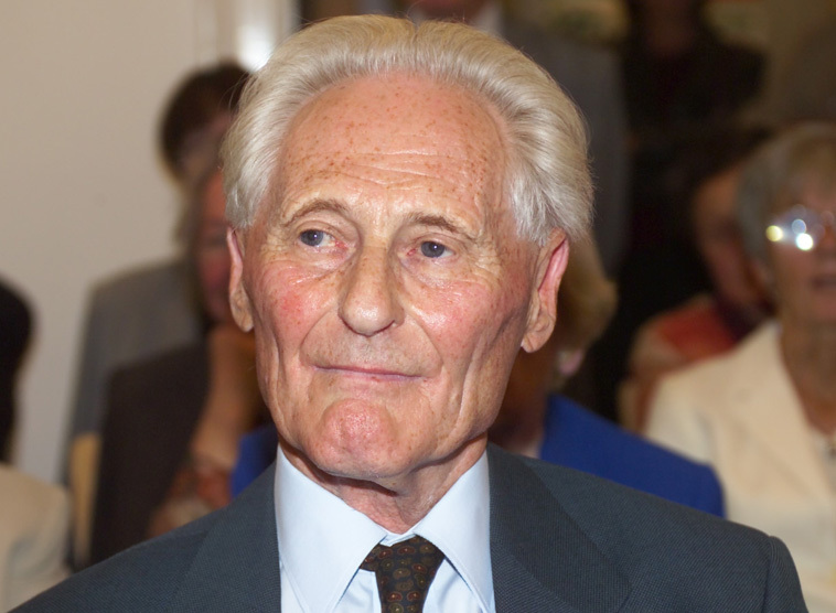 Hans Tuppy.      Wien, 26.9.2003    