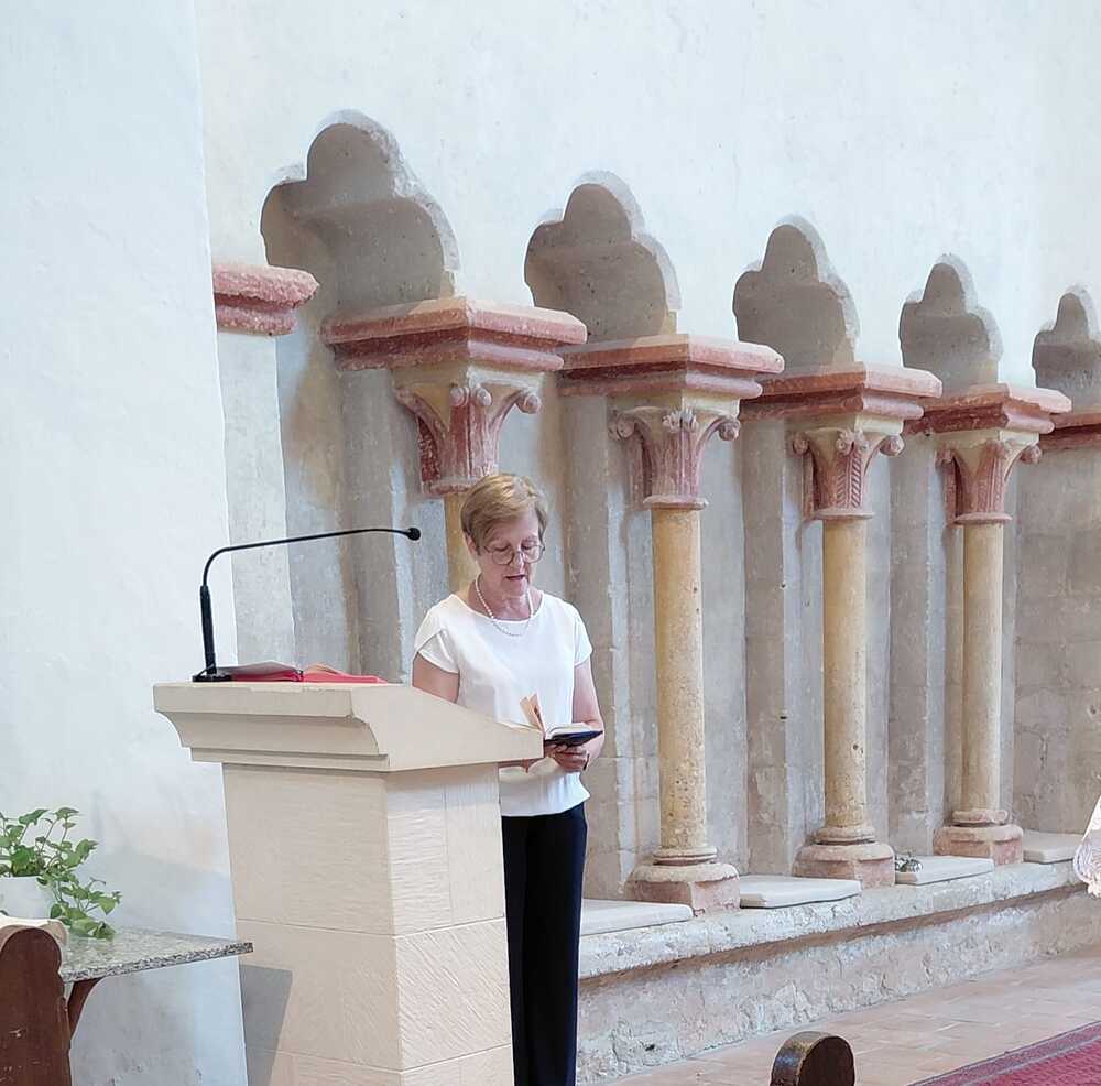 Traude Stacher Evi Schießer beim ersten Wortgottesdienst