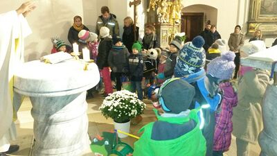 Wortgottesfeier und Laternenfest in der Pfarre Gnadendorf