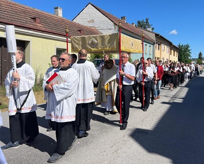 Pfarre Harmannsdorf - 4. 6. 26