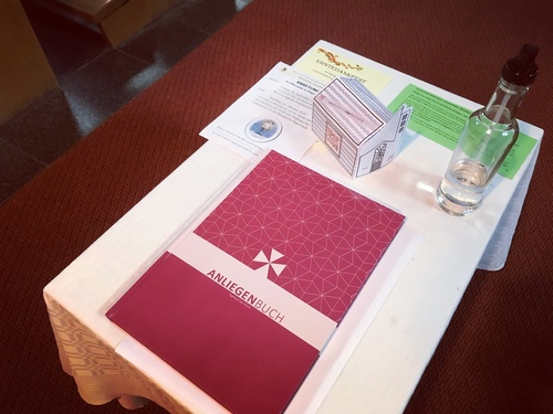 aufliegendes AnliegenBuch