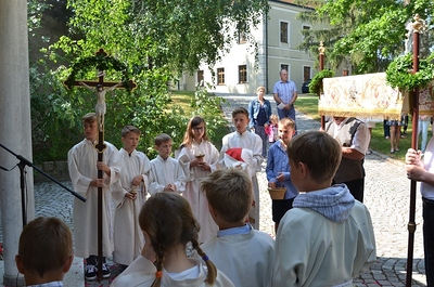 Hl. Messe und Fronleichnamsprozession