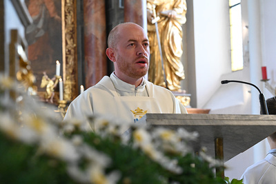 Feier der Erstkommunion in der Kirche Gnadendorf
