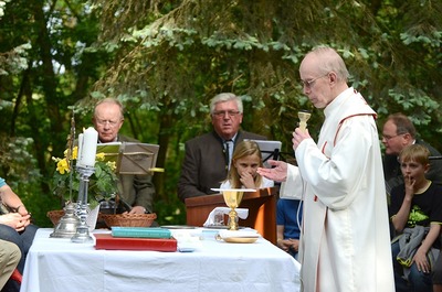 Die Jagdgesellschaft Gnadendorf lud zur Jägermesse bei der Bildeiche ein.