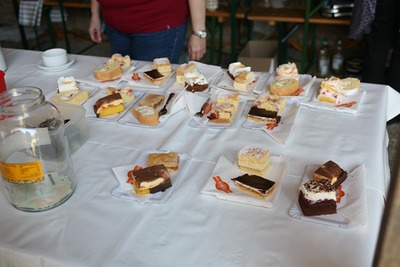Gottesdienst und Pfarrfest in Asparn/Zaya