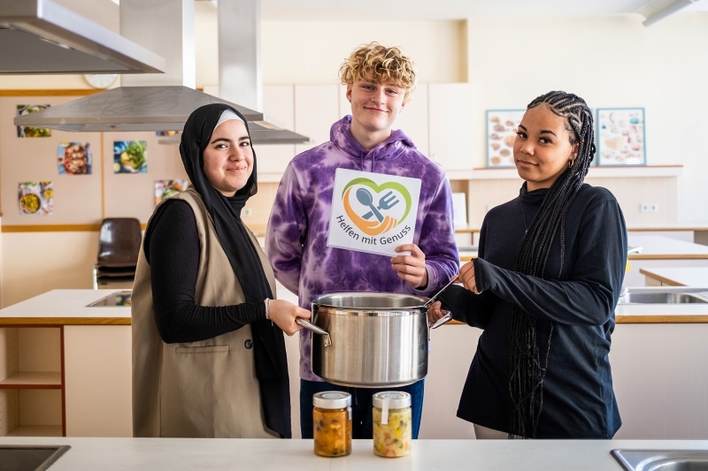 „Helfen mit Genuss“ – Interreligiöses Charity-Dinner für Erdbebenopfer