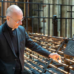 'Mein unterstützendes Gebet soll jeder Maturantin und jedem Maturanten sicher sein.', so Dompfarrer Toni Faber.