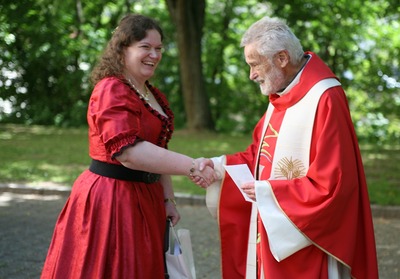 Gottesdienst und Pfarrfest in Asparn/Zaya