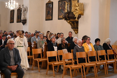 Gottesdienst mit Chor und Orchester im Rahmen der Sommernachtsklänge 2025.