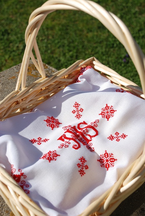 Speisenkoerbchen6-ID7041.jpg / Speisenkörbchen - © http://goestl.globl.net