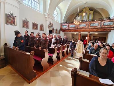 Feier der Florianimesse in der Kirche in Wenzersdorf