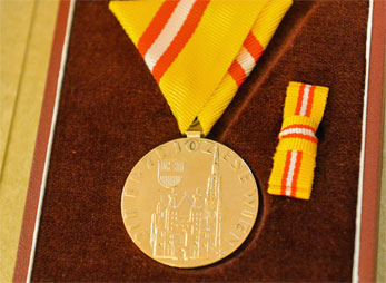 kathbild.at,rupprecht / Stephanusorden in Gold