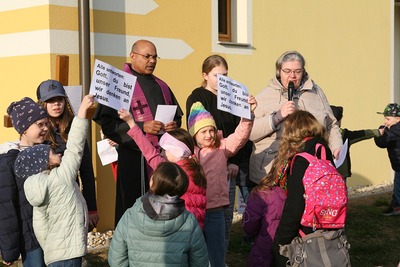 Kreuzweg speziell für Kinder in Zwentendorf