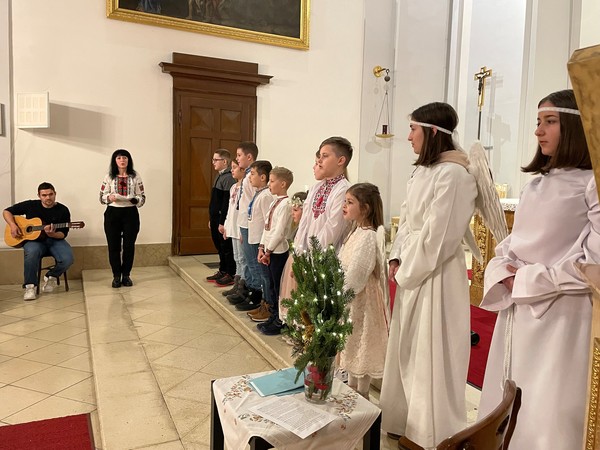Nikolausfeier der ukrainischen Gemeinde in Baden / Kolasa Nikolausfeier Frauenkirche Baden
