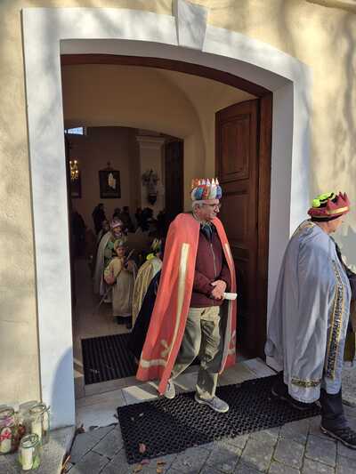 Sternsingergruppen der Pfarre Asparn/Zaya