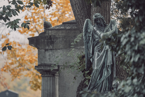 Engel auf einen Friedhof