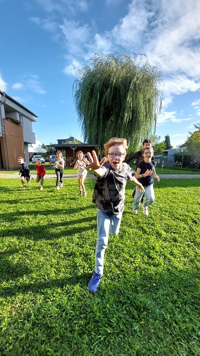 laufende Kinder