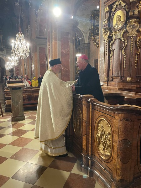 Wasserweihe im St. Pöltener Dom / Kolasa GV Kolasa gemeinsam mit Bischof Schwarz