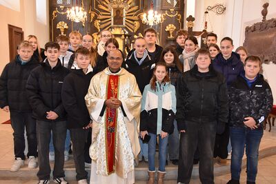 Gottesdienst und Vorstellung der Firmgruppe 2026