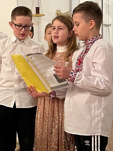 Nikolausfeier der ukrainischen Gemeinde in Baden / Kolasa Nikolausfeier Frauenkirche Baden