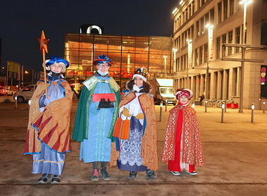 Sternsinger vor dem Q19