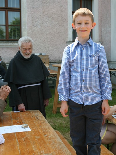 Gottesdienst und Pfarrfest in Asparn/Zaya