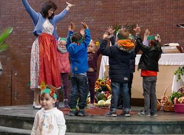 Erntedankgottesdienst mit dem Pfarrkindergarten