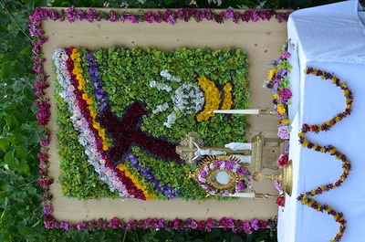 Hl. Messe und Fronleichnamsprozession