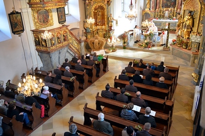 Erntedankfest: Eucharistiefeier und Agape 2016