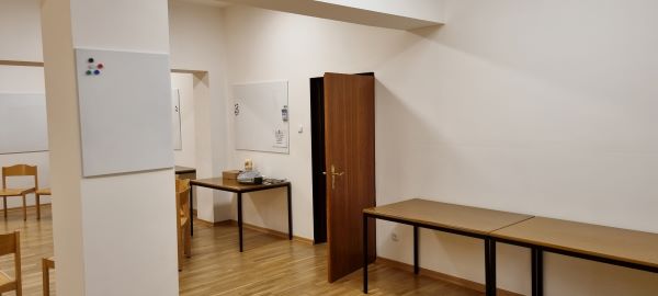 Sprengelsaal4 / Pfarre Machstraße