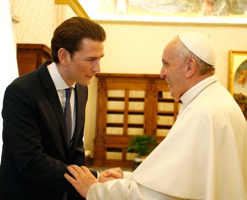 Bundeskanzler Kurz von Papst Franziskus empfangen