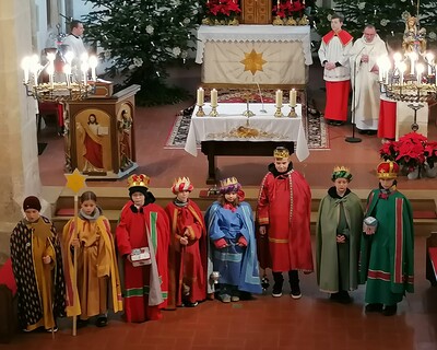 Sternsingermesse 2026 Gruppenbild Pfarre Harmannsdorf 