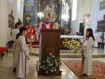Gottesdienst und Pfarrfest in Asparn/Zaya