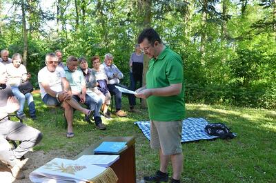 Pfarrverbandsmaiandacht bei der Gnadendorfer Bildeiche